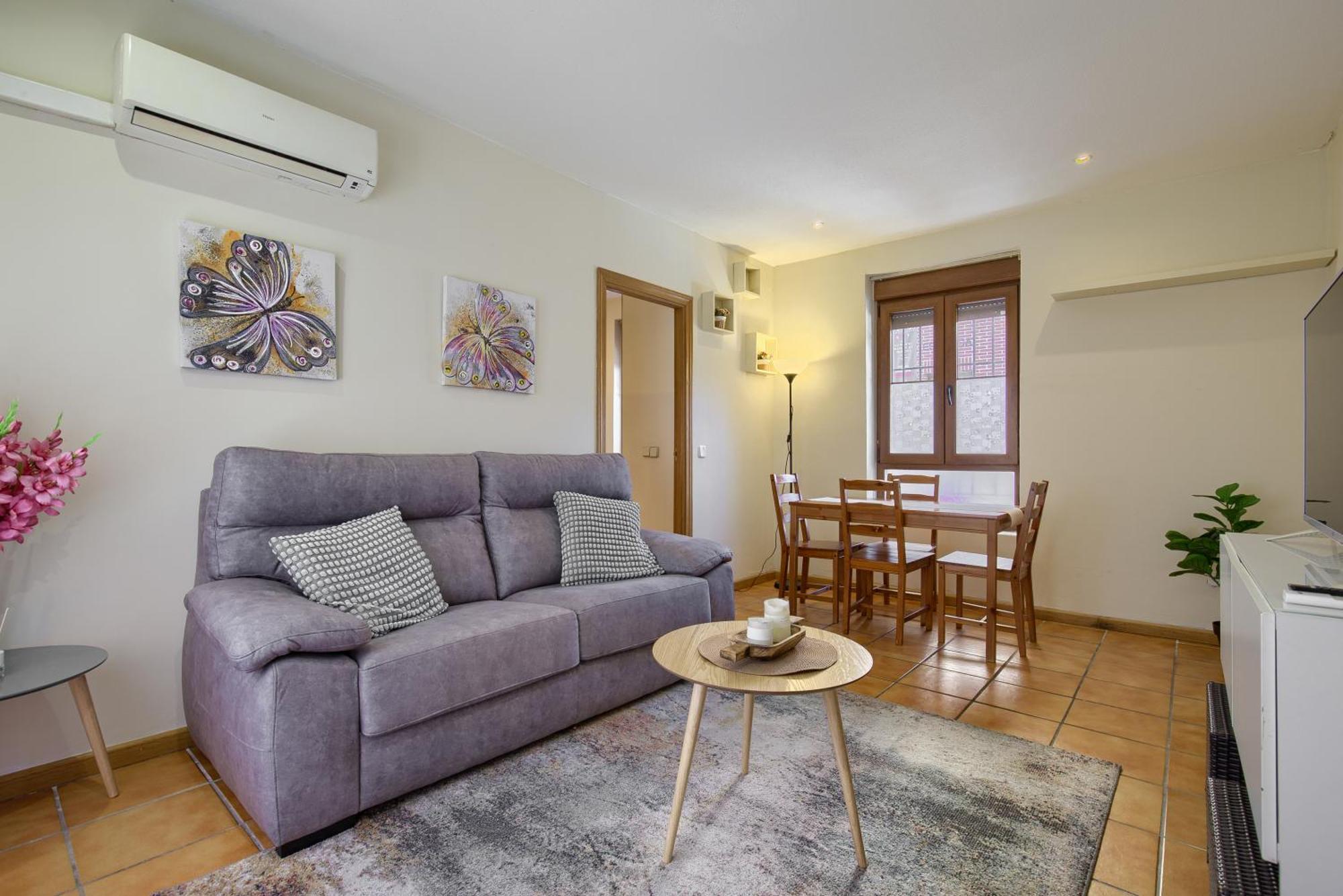 Casona 44 - Apartamento Para 2 Con Wifi, Ac Y Patio Exterior Alcalá de Henares Exterior foto
